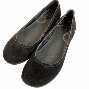 Merrell black suede Avesso ballet slip on flats rubber soles size 7 B011